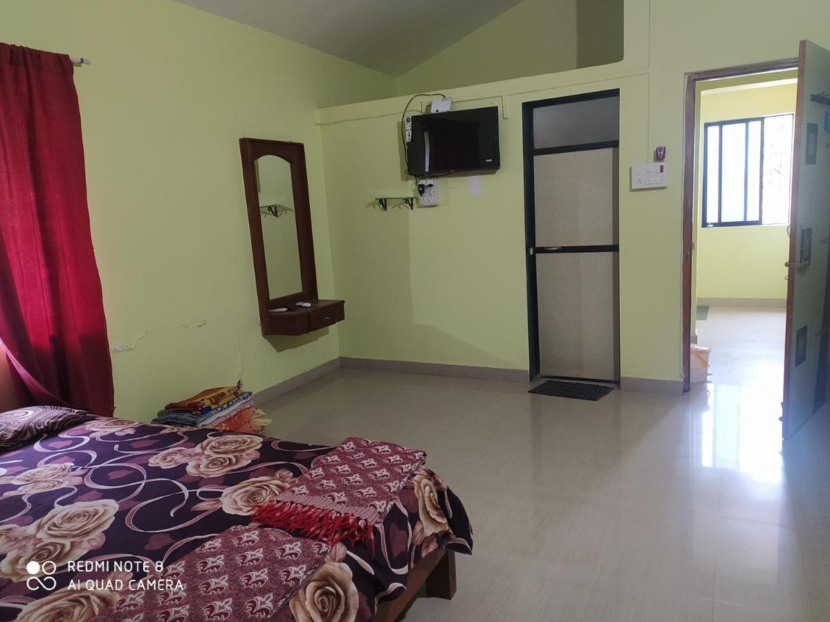 Swarajya Villa Nagaon  Luaran gambar