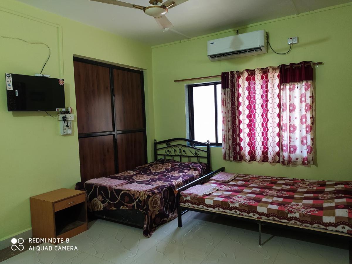 Swarajya Villa Nagaon  Luaran gambar